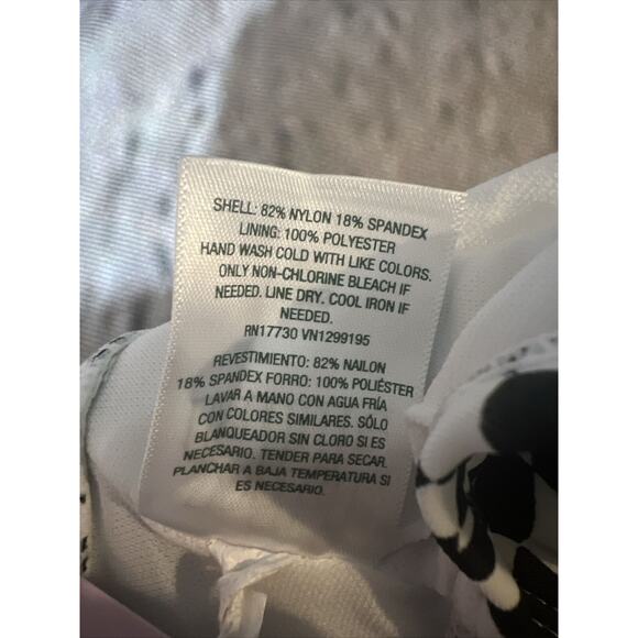 Wild Fable U-Neck Multiway Bikini Top Black/White Check Women's XXS NWT - Picture 9 of 10